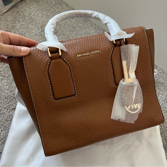 Michael Kors satchels bag Selby crossbody bag NWT - Picture 7 of 14